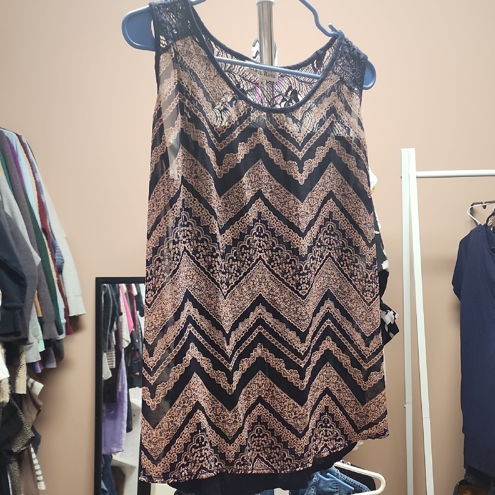 Navy and Light Coral Chevron Floral Pattern Top With Lace Detailing